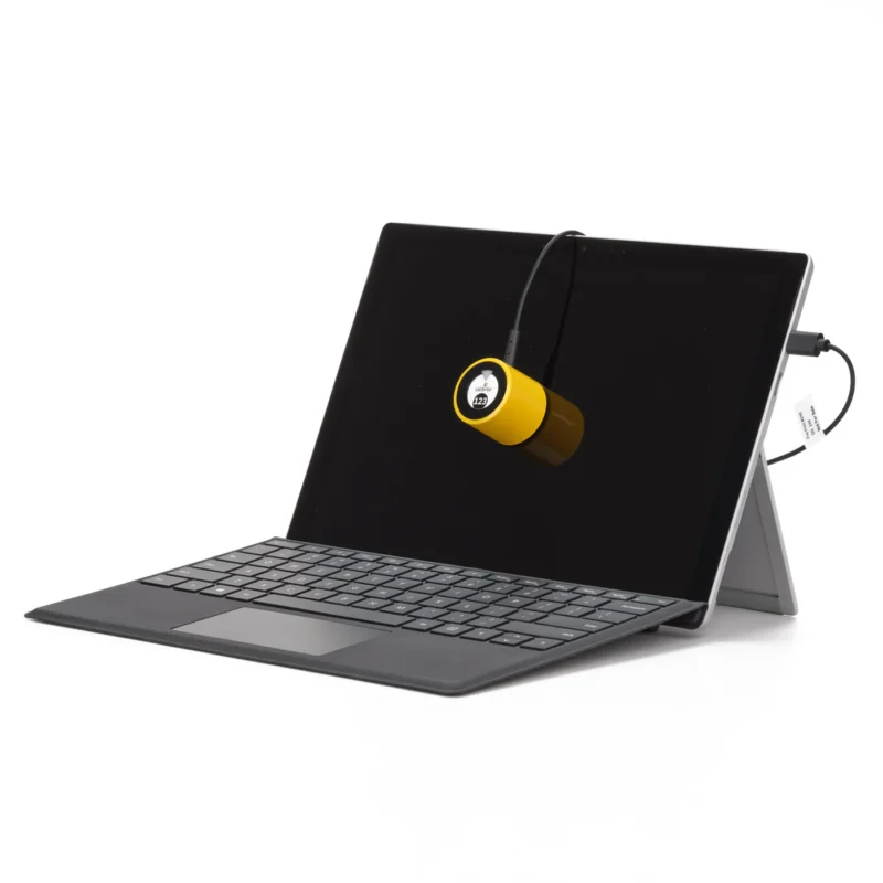 PI CALB123 CCDIS123 CalibriteDisplay123 LaptopRight 1400x1400